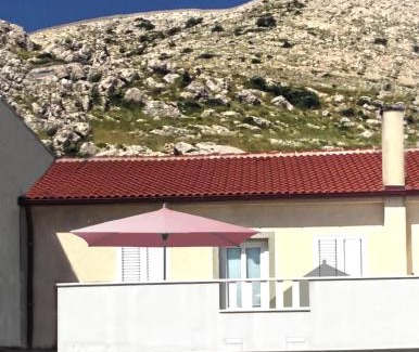 Metajna Apartment | Modern Oceanview