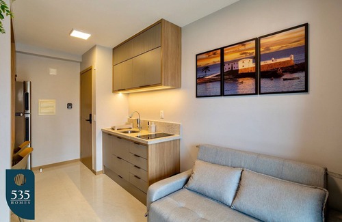 Caminho das Arvores Apartment | Modern One-Bedroom 700m from Salvador Shopping