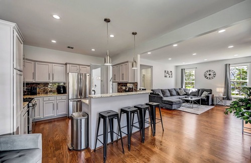 Pocono Summit House | Modern Pocono Home w/Game Room, Deck & Firepit, super close to Kalahari Resort