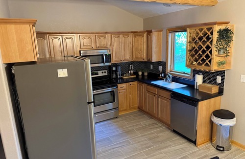 Mountain House | Modern Rustic Cabin - 2BR/1BA + Kid-Friendly Bunk Room & Fireplace