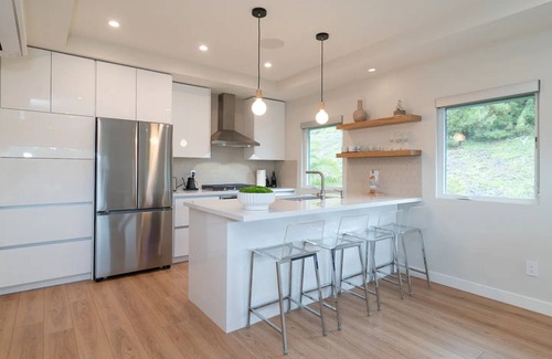 Bay Ho Apartment | Modern San Diego Stay Near La Jolla & UCSD