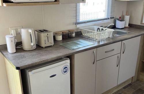 Prestonpans House | Modern static caravan available at popular Seton Sands Holiday Village.