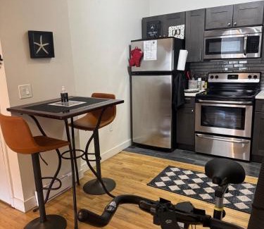 The Village Apartment | Modern Stay in Downtown Jersey City, Close to NYC!