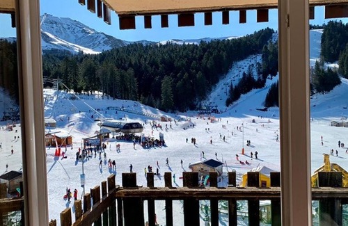 Laveissiere Apartment | Modern studio with balcony, near slopes, WIFI