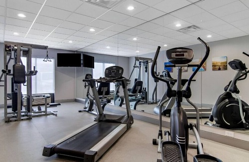 McDonough House | Modern Suite Will Make Your Stay Exceptional