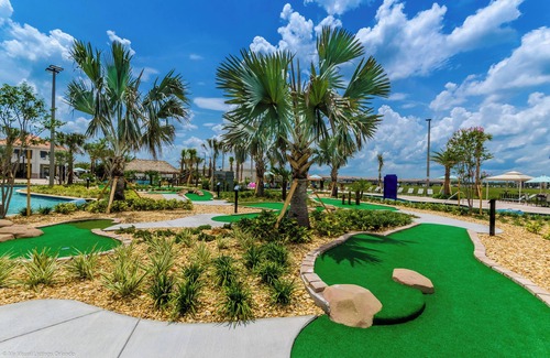 Kissimmee Cottage | Modern Townhome W/private Pool & Free Water Park!