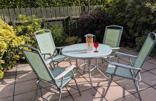 Bryansford House | Modern Townhouse with all conveniences, set in mountains and close to the sea