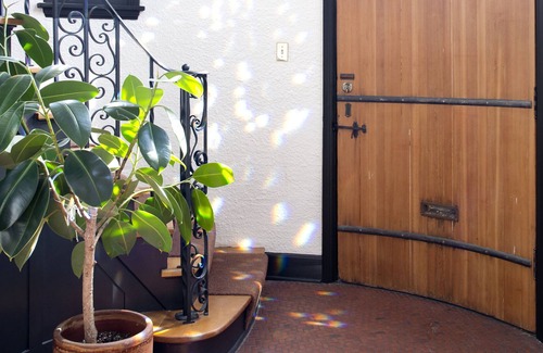 Irvington Apartment | Modern Treehouse in Historic Spanish Turret House