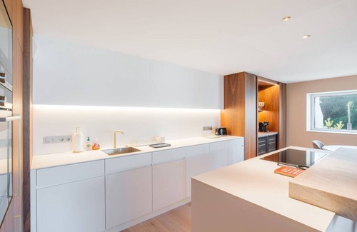 Le Touquet-Paris-Plage Apartment | Modern Villa in Le Touquet - Terrace, Parking, Pet-Friendly