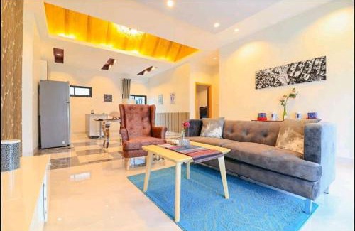 Hin Lek Fai Villa | Modern Villa Club House Hua Hin 18 私家SPA池独栋别墅