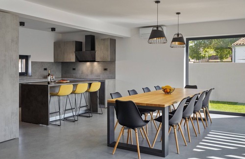 Valdebek Villa | Modern villa Nea with outdoor pool in Pula