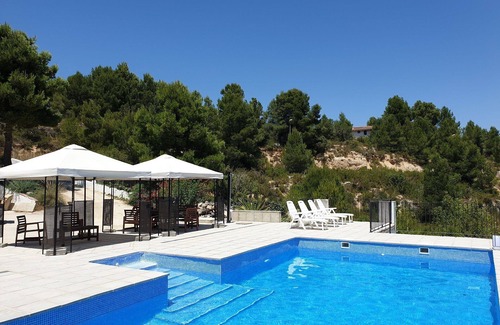 Catadau Villa | Modern villa with large private pool & far reaching sea views Catadau, Valencia