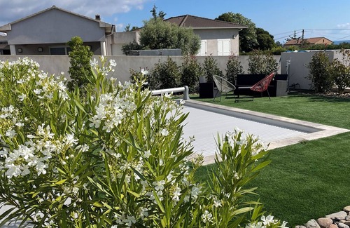 Prunete House | MODERN VILLA WITH PRIVATE POOL 10 MINUTES FROM THE SEA