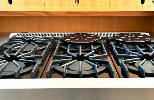 Falmouth House | Modern Waterfront Home & Exclusive Quissett Beach