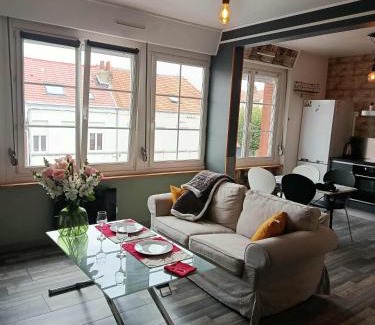 La Celle-sous-Gouzon Apartment | MODERNE ET RENOVE Capacité 4 personnes, 1 chambre, Terrasse in Dunkerque