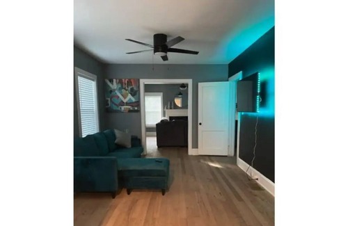 Plaza Midwood House | Modernized 1940s Bunglaow in historic Plaza-Midwood