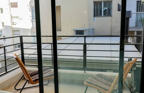Pocitos House | Moderno apartamento cerca del WTC y MVD Shopping