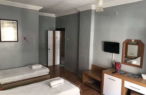Karesi Hotel | Mola Otel