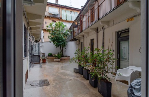 Vanchiglia Apartment | [Mole Antonelliana] Casa Mirò by HappyHosTorino*