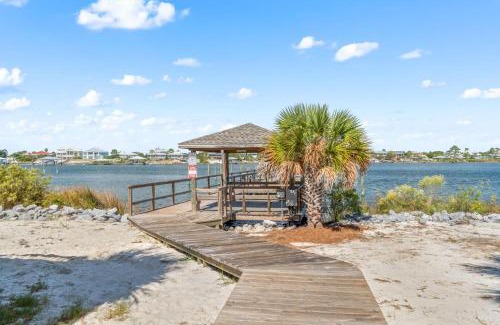 Ono Island House | Molokai Villas Riverside 7A