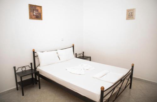 Stelida Apartment | Molos Studios