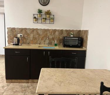 Neve Zohar Apartment | Moment in the desert by Loren village