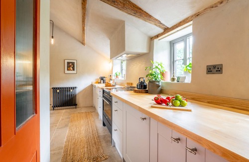 Aldborough Cottage | Monarc House (sleeps 2) by Big Skies Cottages