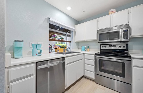 Monarch Beach Condo | Monarch Hills - Ritz Pointe Resort-Style Condo, Pool, Spa, Mins to Beach