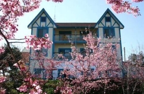 Ren'ai Bed & Breakfast | Mone Garden Resort