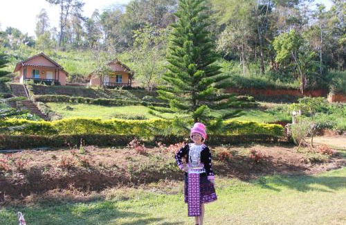 Huai Makhuea Som House | Mong Homestay Resort