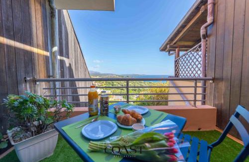 Portisco Apartment | Monolocale con vista mare e doccia idromassaggio