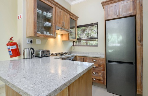 Sterkrivier Hotel | Monomotapa Village