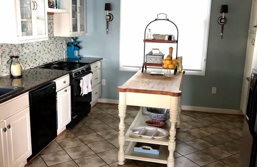 Laneview House | “Montague Island House” on the Rappahannock Rivah