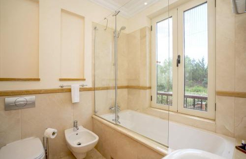 Vila Nova De Cacela Villa | Monte Rei 2 bed linked villa