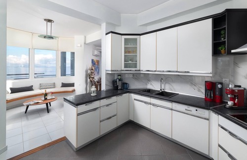 Petaloudes Villa | Monte Smith Grand Luxury Villa