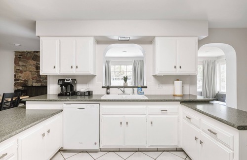 Arcadia House | Montecito by LuxeKey | Walk to Old Town w/Spa