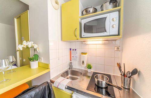 Center Apartment | Montempô Apparthôtel Evry