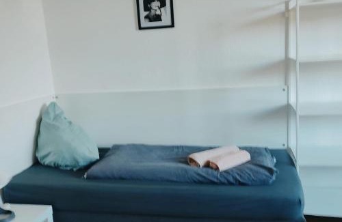Wanheim-Angerhausen Apartment | Monteurwohnung Ferienwohnung Duisburg Grenze Düsseldorf