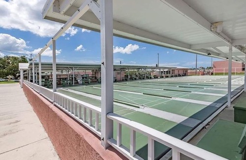 Trailer Estates House | Monthly Discounts Apply and will be reflected on your price quote.