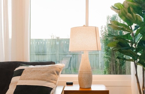 Byron House | Monthly Rental Available | Cozy 3BR | Sleeps up to 9