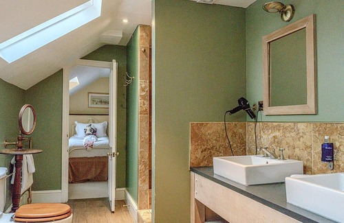 Shepton Mallet Hotel | Montigo Resorts, Somerset