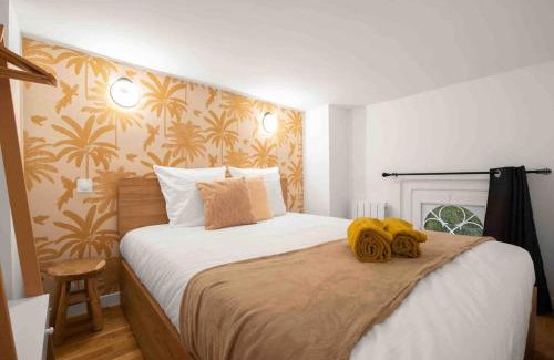 Quartier de Rochechouart Apartment | MONTMARTRE Sacré-Coeur, appartement jardin 6 à 8P