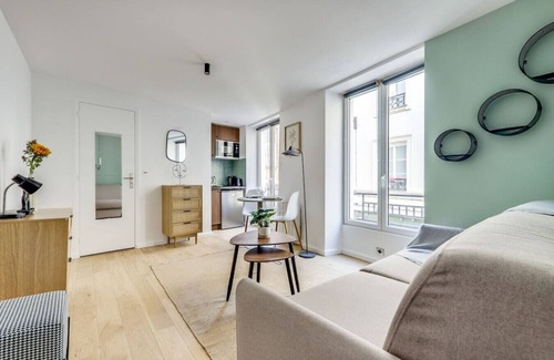 Montmartre Apartment | Montmartre: Well-equipped & 10mins from Sacré-Cœur