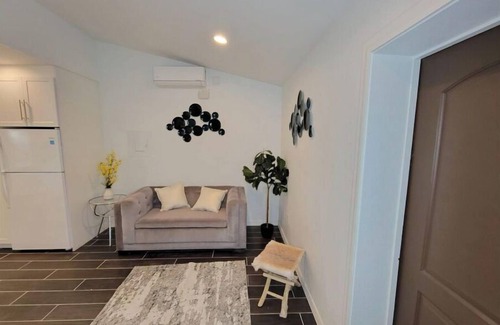 El Paso Apartment | Montoya 1 BDR Luxury Condo