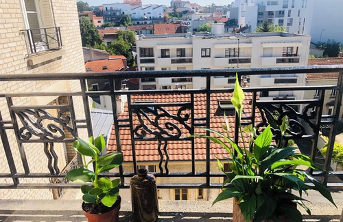 Montreuil Apartment | Montreuil city Artistes