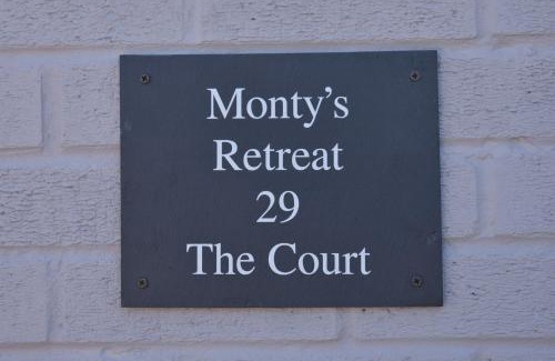 Anderby Creek House | Monty's Retreat