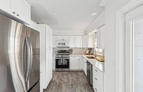 Indian Rocks Beach House | Mookies Beach House with Private Pool