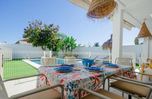 Conil de la Frontera Villa | Moon Villa Conil con piscina