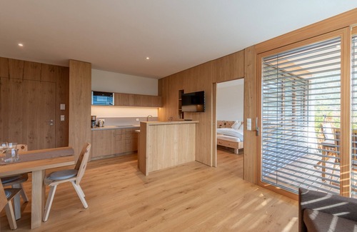 Marlengo Ski Chalet | Moosbichlerhof new chalet 55 sqm, panoramic view, pool near Merano, Merano Card.