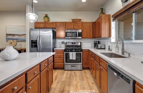 Bear Hollow Village House | Moose Mgmt at Bear Hollow 5610: Pvt. Hot Tub-Balcony with Grill-Free Shuttle